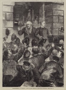 在利物浦竞选，在提名后的市政厅场景 作者 哈里·弗尼斯（Harry Furniss）